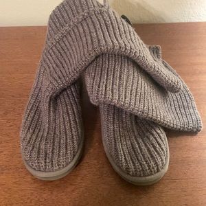 UGg Sweater boots